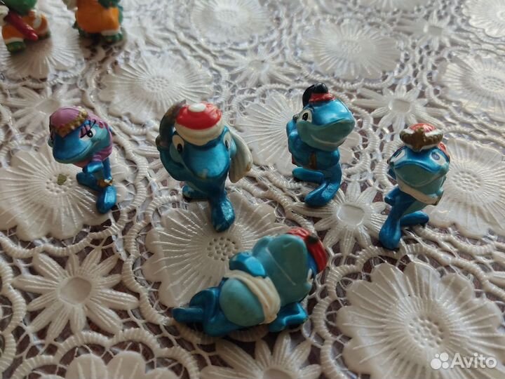 Игрушки из киндера 90х