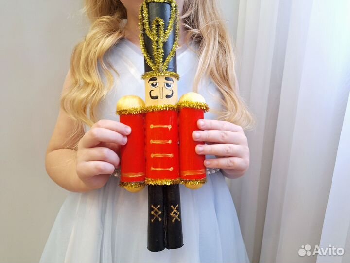 Поделка щелкунчик