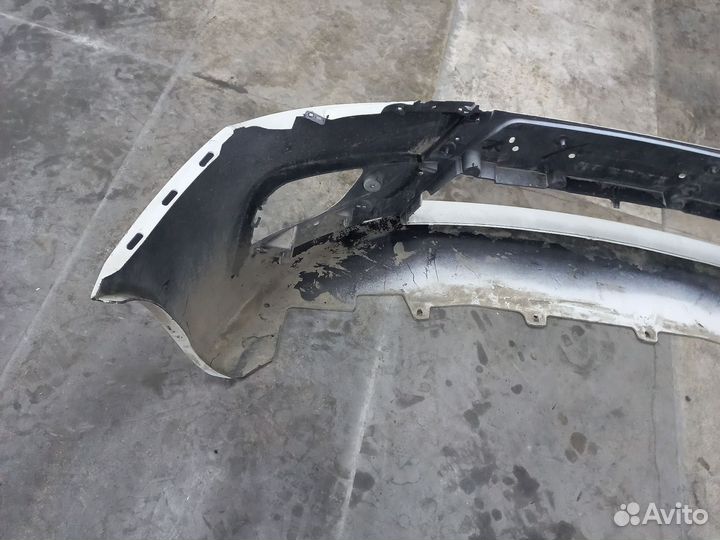 Передний бампер на LADA vesta