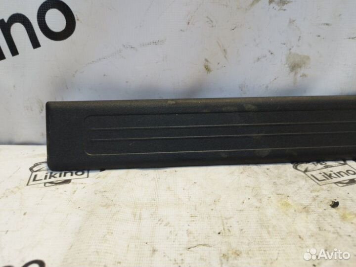 Накладка порога передняя левая Mercedes Gl X164