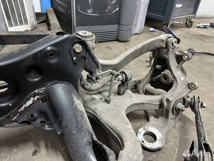 Подрамник задний в сборе а6 с7