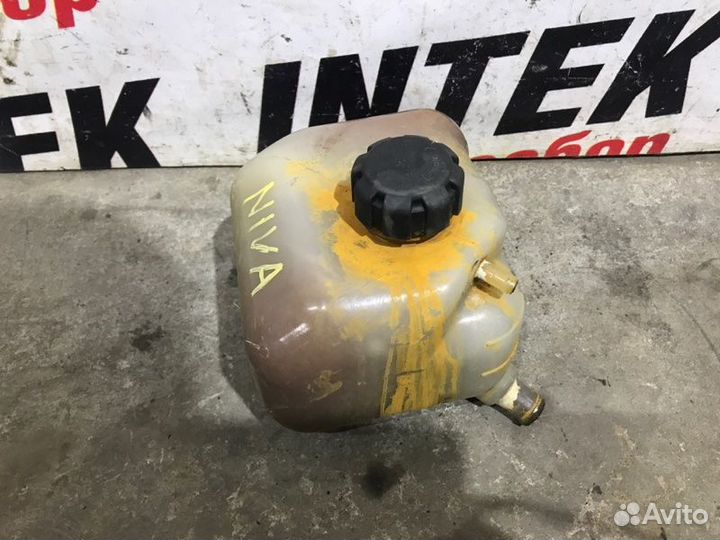 Бачок расширительный Chevrolet Niva 2008