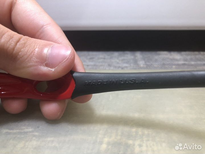 Спортивные солнцезащитные очки Oakley