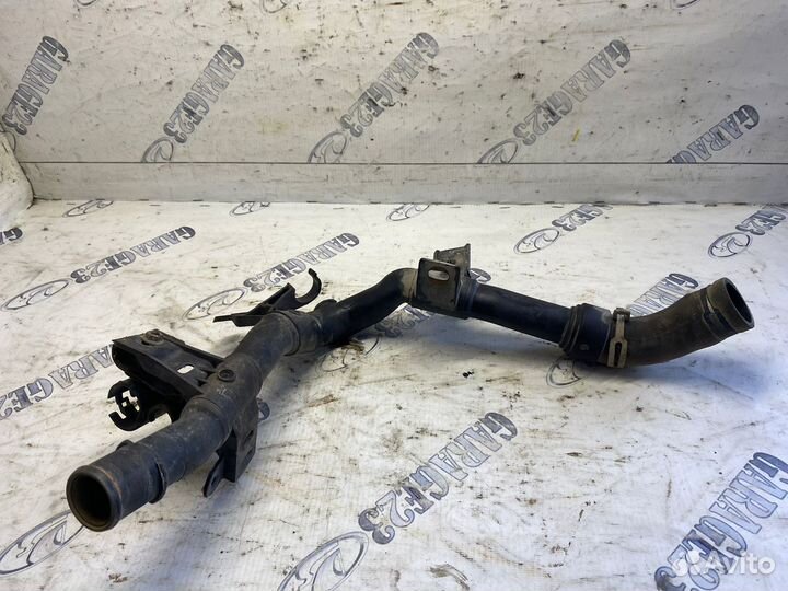 Патрубок охлаждения Peugeot 307