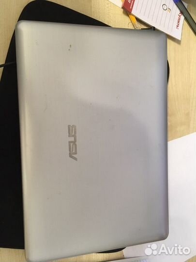 Ноутбук asus Eee PC 1215N