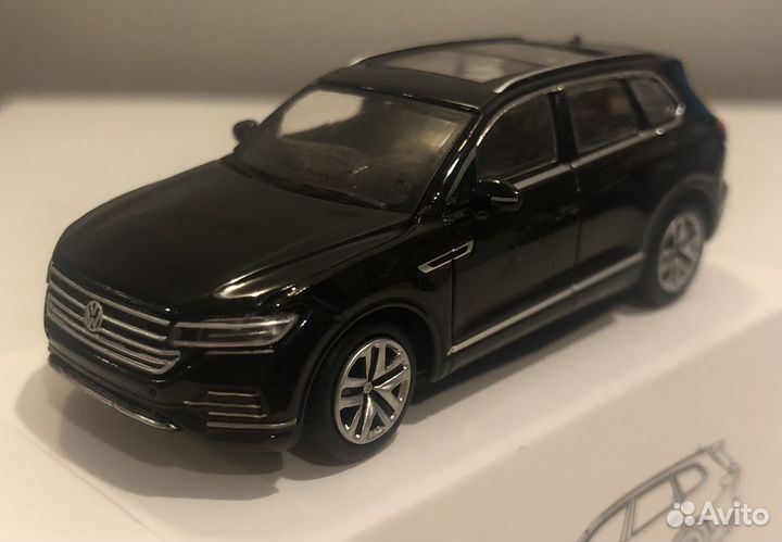 1/64 Volkswagen touareg