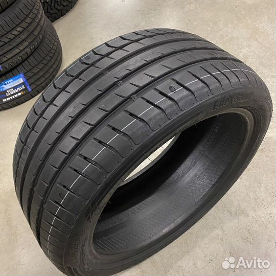 Triangle EffeXSport TH202 215/45 R18 93