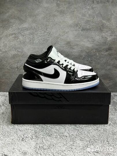 Кроссовки Nike air Jordan 1 concord