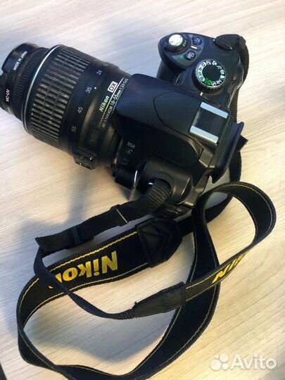 Зеркальный фотоаппарат nikon d60