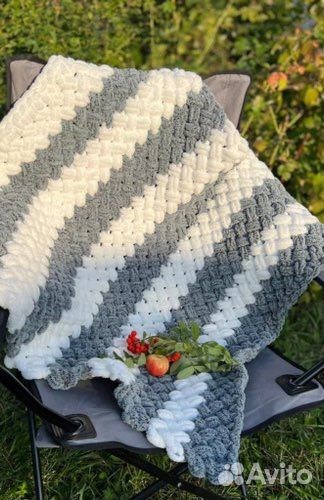 Плед детский вязаный