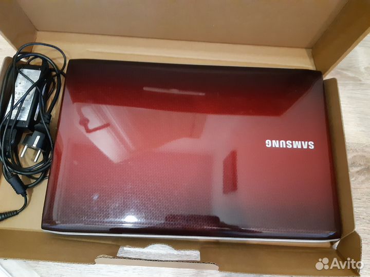 Ноутбук Samsung R730