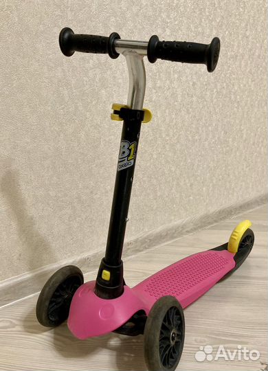 Самокат детский трехколесный Oxelo B1