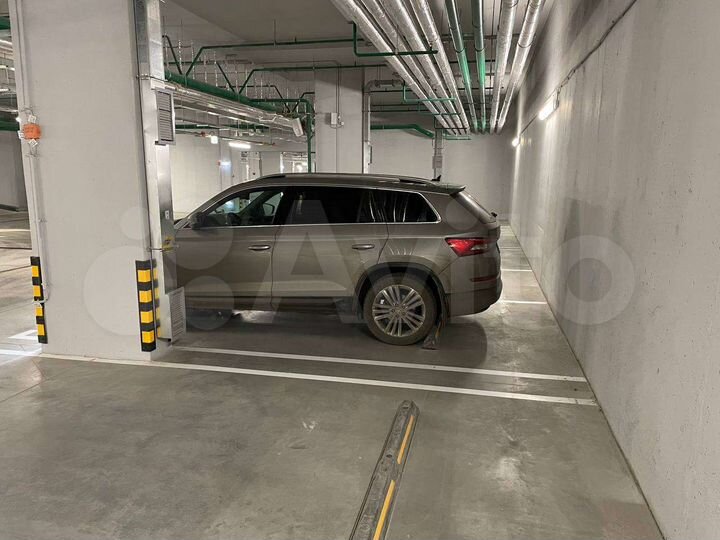 Машиноместо, 16 м²