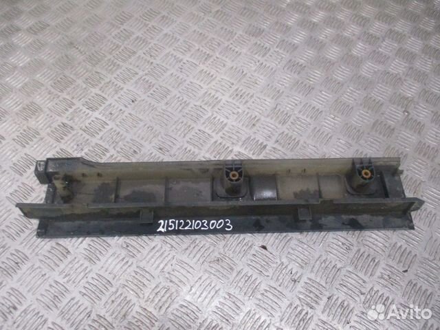 Накладка левая под дверь MAN 81629305169