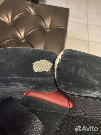 Автомобильное кресло