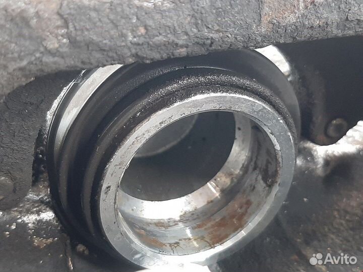 Суппорт передний левый для Volkswagen Caddy 3