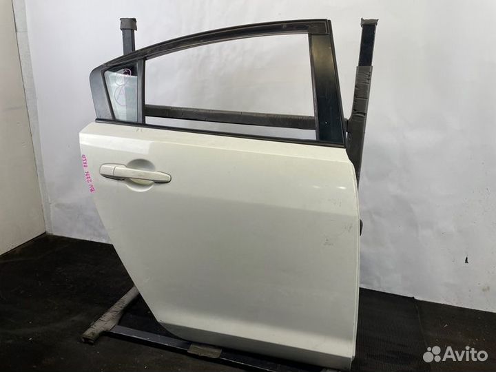 Задняя Дверь Mazda3 Mazda 3 Седан / Правая