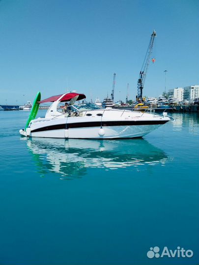 Аренда яхт и катеров / Морские прогулки