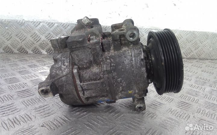 Компрессор кондиционера Audi A6 4G/C7 2012