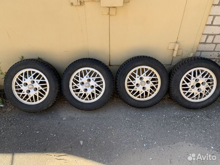 Шины с дисками r 14 зимние Nitto 175/70 R14