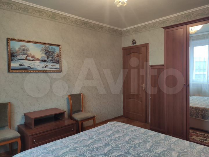 2-к. квартира, 56 м², 10/18 эт.