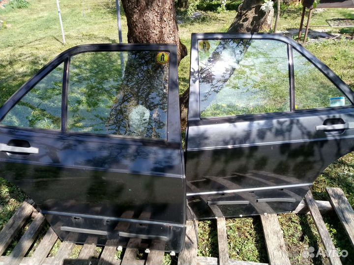 Двери Mercedes 190 1993г.в