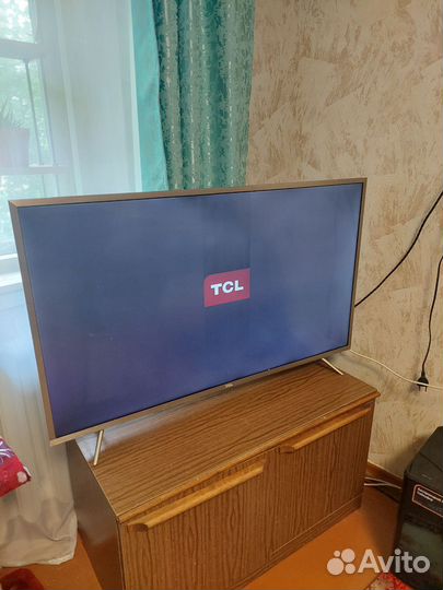 Телевизор SMART tv 43 бу