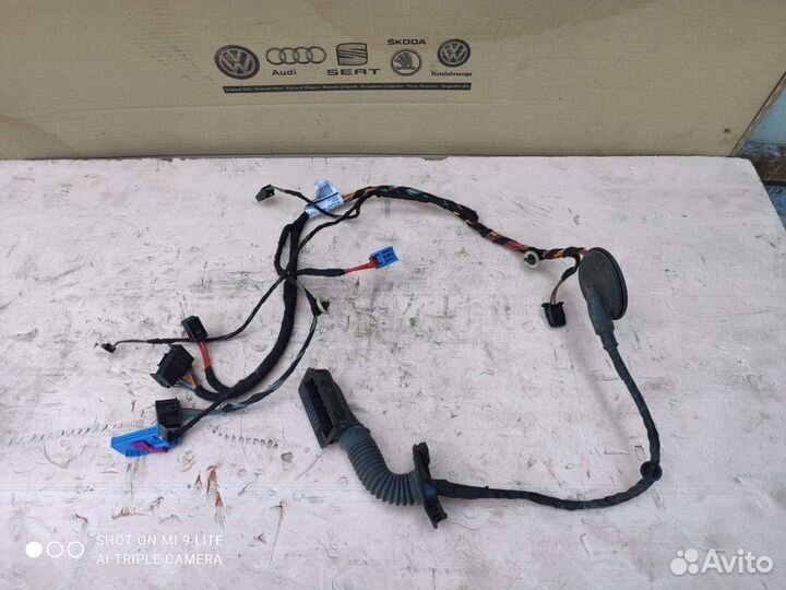 Проводка двери Skoda Octavia A7 1.6