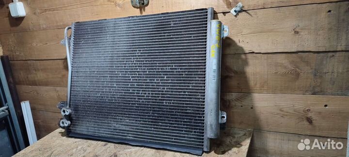 Радиатор кондиционера Volkswagen Passat B7