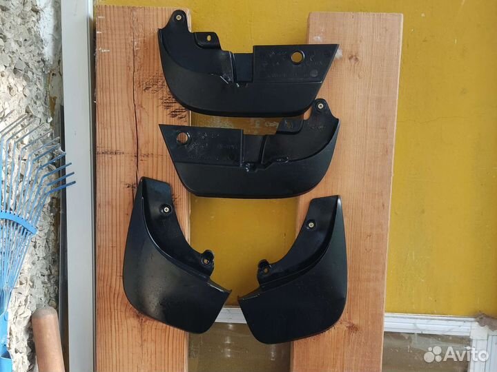 Брызговики renault sandero stepway