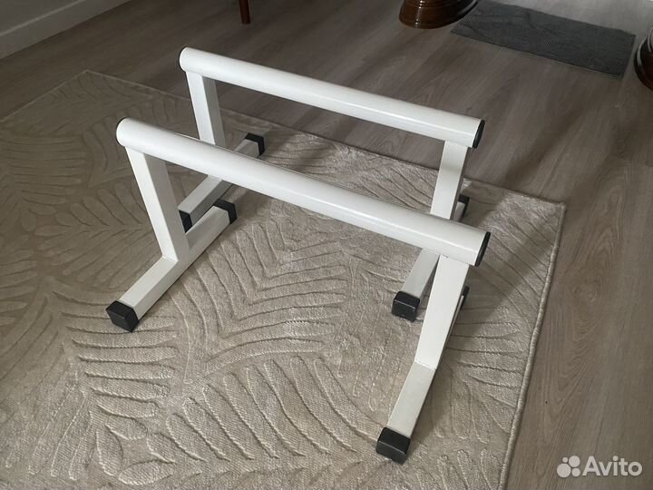 Напольные брусья