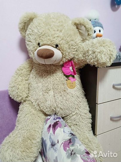 Плюшевый медведь