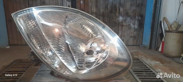 Фара передняя левая Renault Kangoo