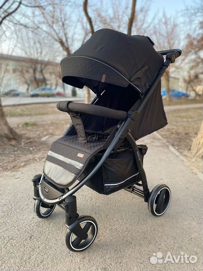 Прогулочная коляска Indigo Sigma Lux