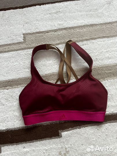 Спортивный топ adidas