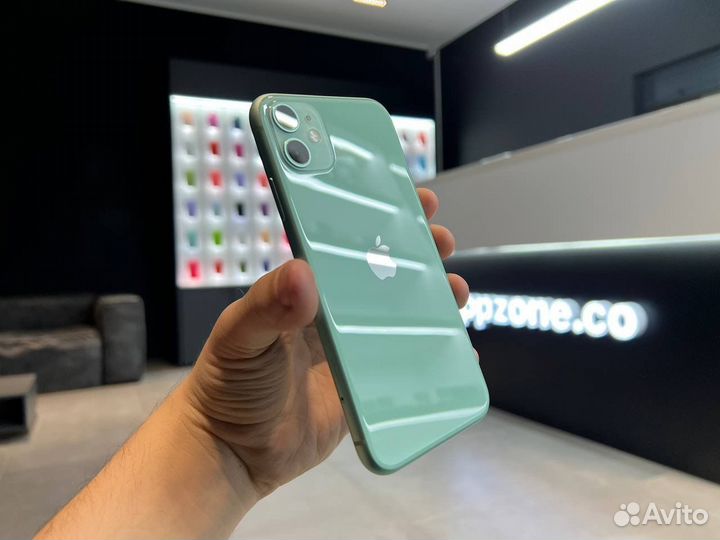 iPhone 11, 64 ГБ