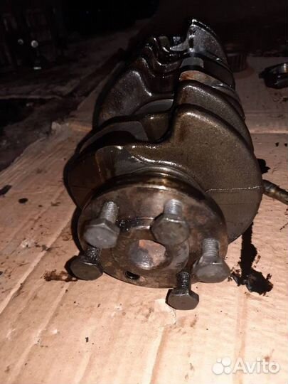 Коленвал Citroen C3 2006 0501J9