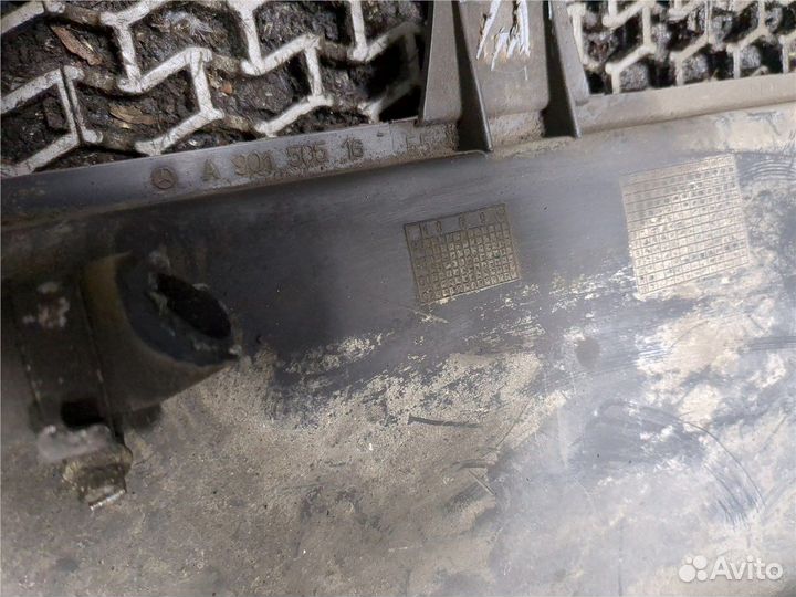 Кожух вентилятора радиатора Mercedes Sprinter, 200