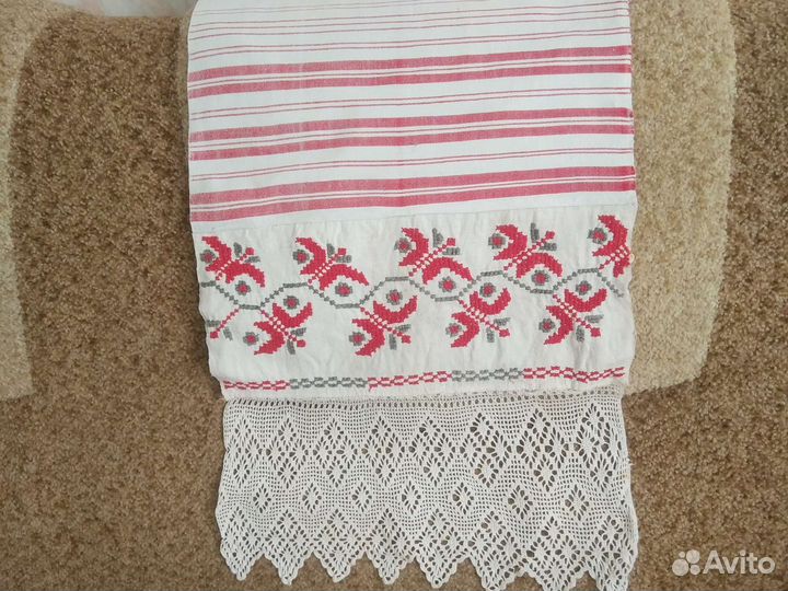 Вышитые рушники