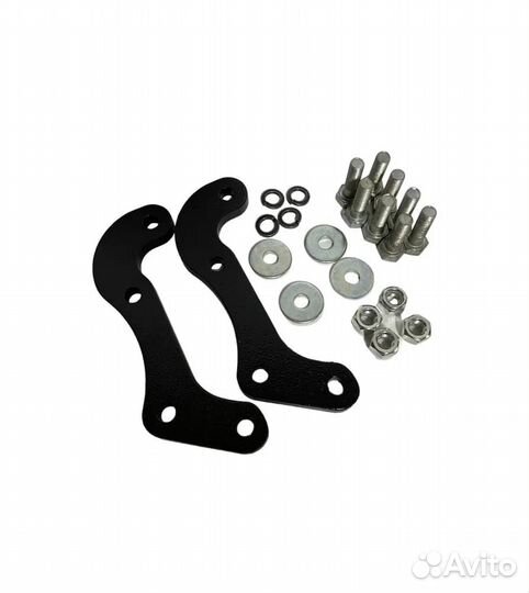 Пластины переходные Нива под суппорта 2108