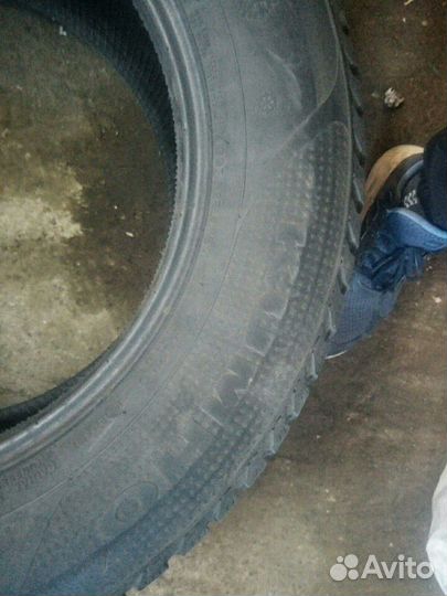 Kumho Ecsta HS52 265/60 R18