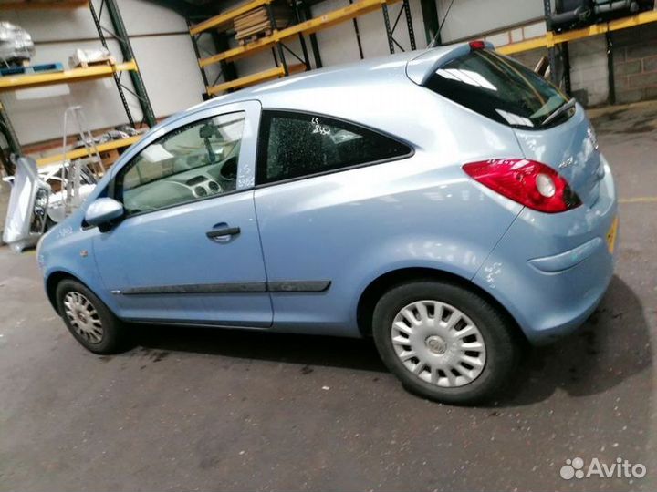 Кнопка аварийной сигнализации Opel Corsa D