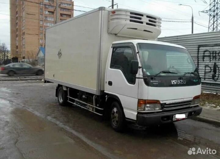 В разборе isuzu elf
