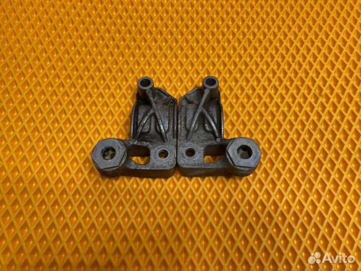 Крепление стабилизатора Mercedes Cls W219 3.5 2009