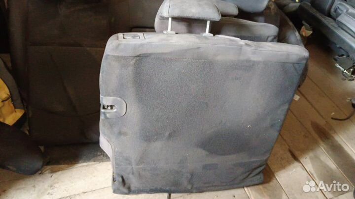 Комплект сидений задний Hyundai Solaris седан 1.6