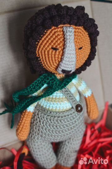 Вязаная игрушка Лев ручная работа