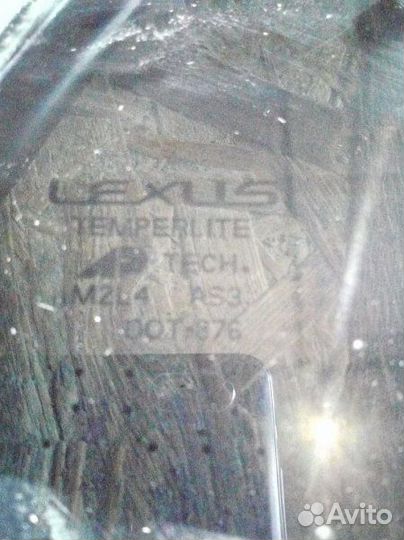 Стекло кузовное глухое заднее правое Lexus Rx330 2