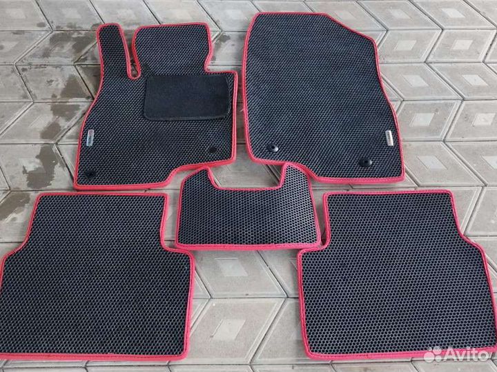 Автомобильные коврики на мазду 3