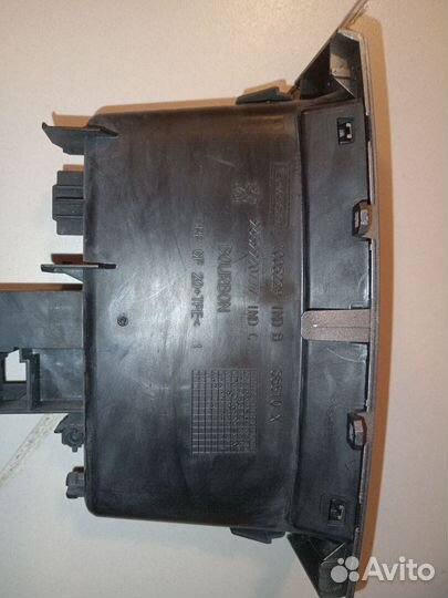 Полка под магнитолу peugeot 408 пежо