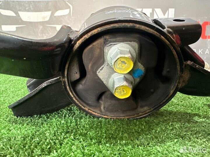 Подушка/опора двигателя левая Kia Rio 3 Ub 11-17
